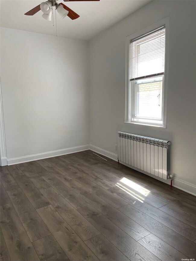 Building Photo - 58-61-61 Maspeth Ave