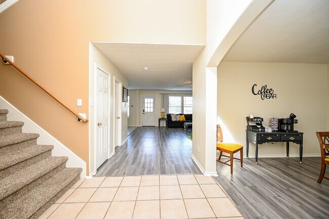 Foto del edificio - 12122 Lucky Meadow Dr