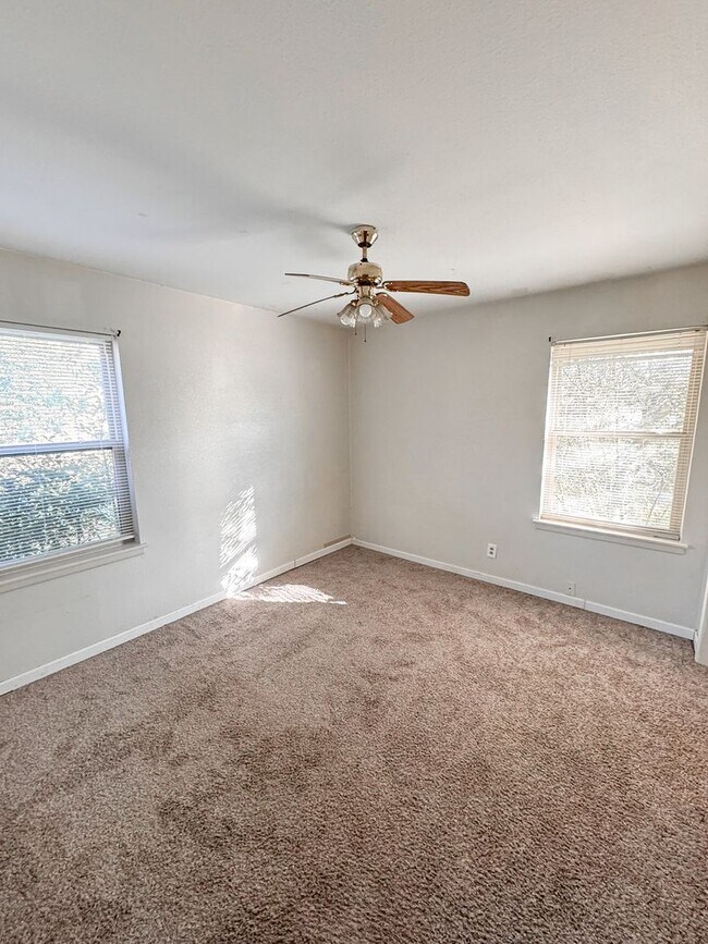 Foto del edificio - 3bed 2bath home on McCann