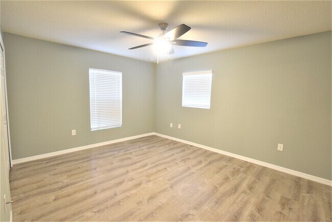 Building Photo - 2325 Chera Ct