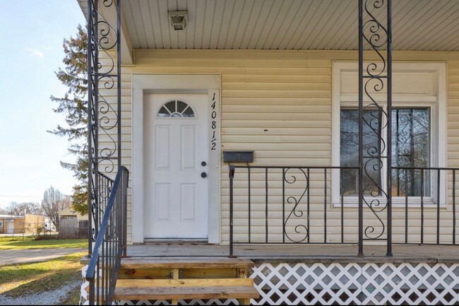 Building Photo - 1408 11th St