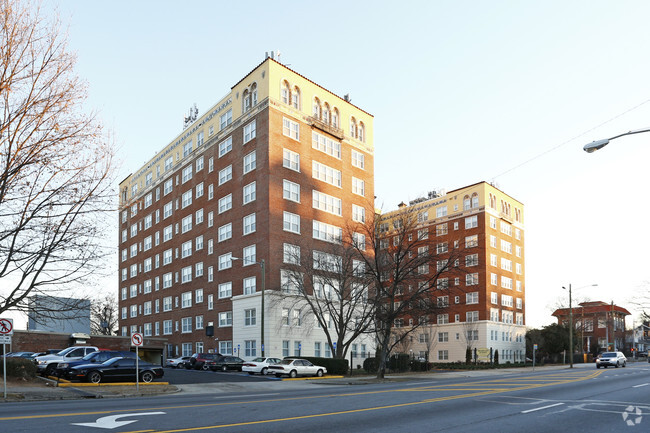 Building Photo - Briarcliff Summit Apartments