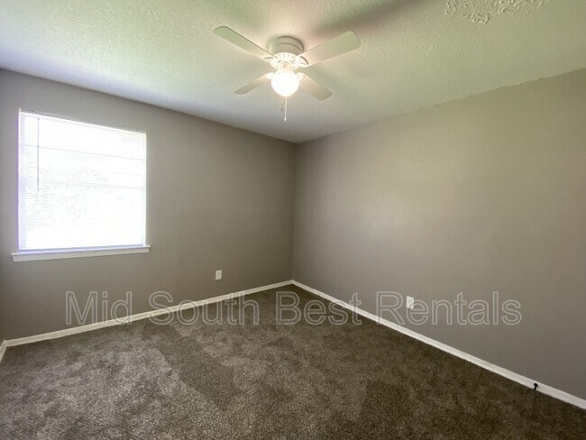 Foto del edificio - 4424 Sumners Wells Rd