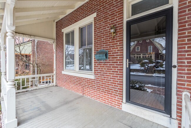 Foto del edificio - 239 Dean St