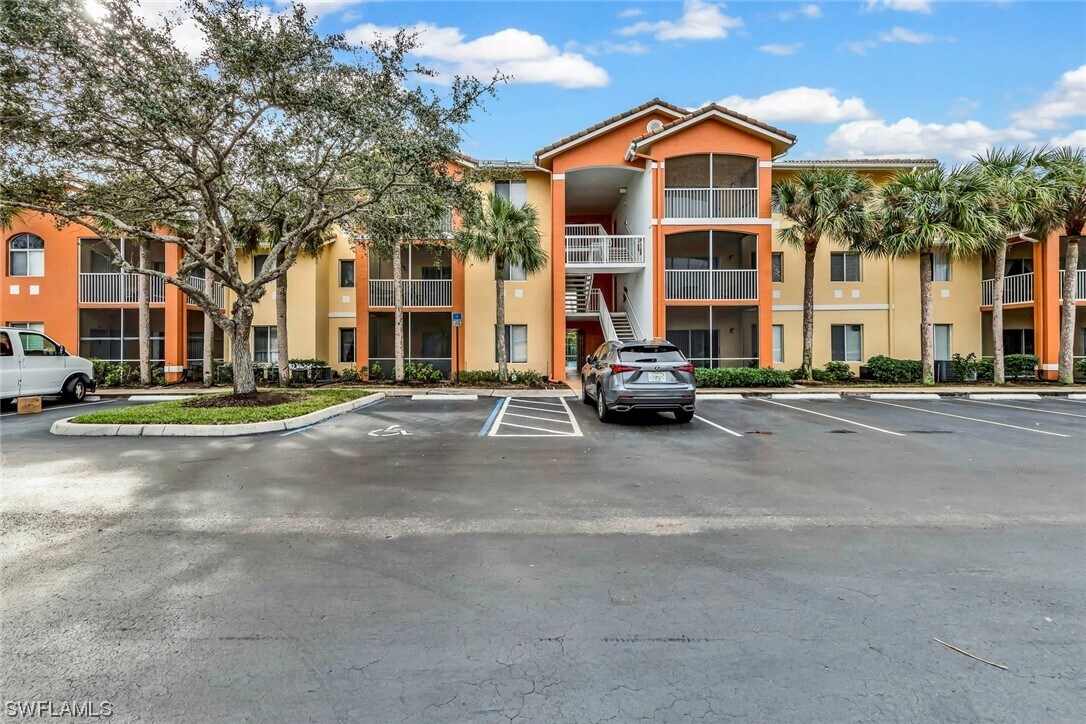 6300 Aragon Way Unit 103, Fort Myers, FL 33966 Condo for Rent in Fort