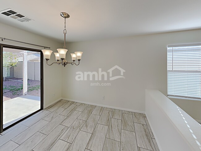 Building Photo - 2036 W Kristina Ave