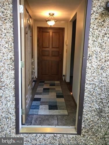 Building Photo - 29 Birtin Ave