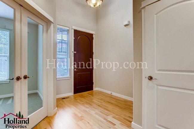 Foto del edificio - Gorgeous Hillsboro Home in Orenco Stations...