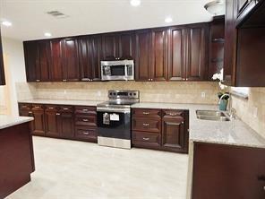 Building Photo - 3607 Brook Shadow Dr