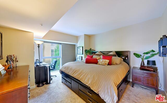 Building Photo - 13700 Marina Pointe Dr
