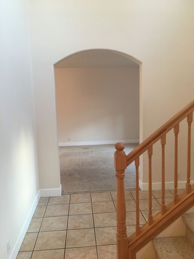 Building Photo - 2057 Berwin Ln