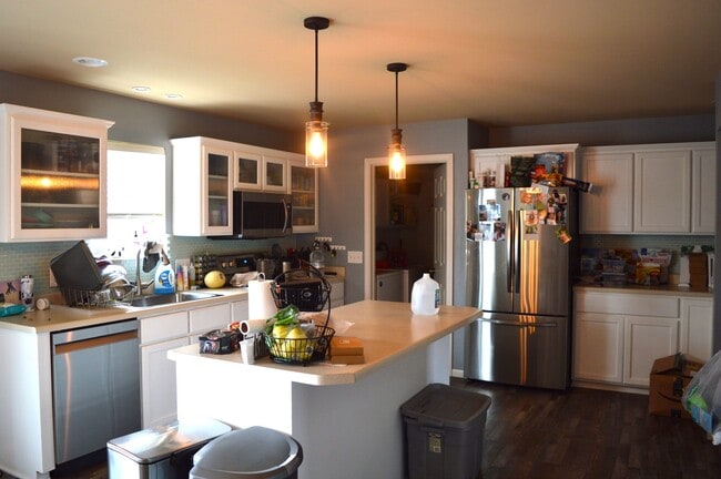 Foto del edificio - 8917 Snowberry Ln