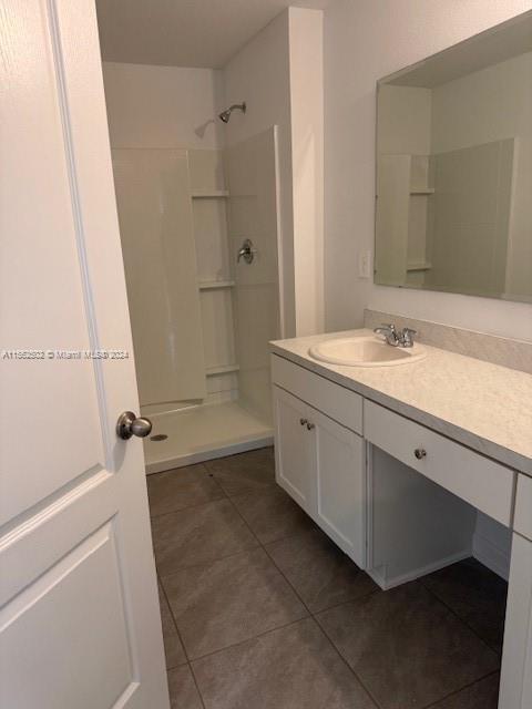 Foto del edificio - 25 Redbud Rd
