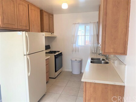 Building Photo - 728 S Caswell Ave