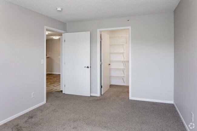 Snelling - Dormitorio principal - Brickstone