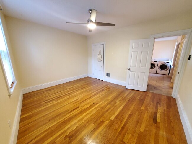 Foto del edificio - 234 Cypress St