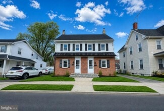 Building Photo - 25 Green St