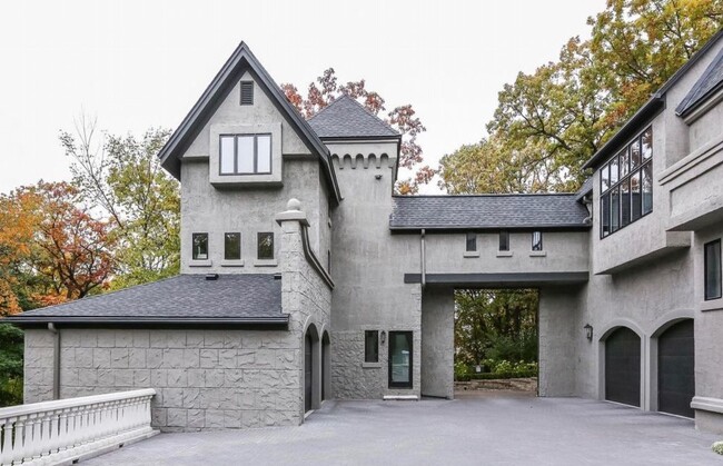 Foto del edificio - Hidden Gem - Castle in Eagan