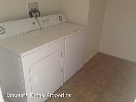 Building Photo - 73641 Sunnyslope Dr