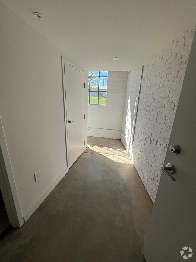 Apartments For Rent in Gordon AL with High Ceilings 13 Rentals