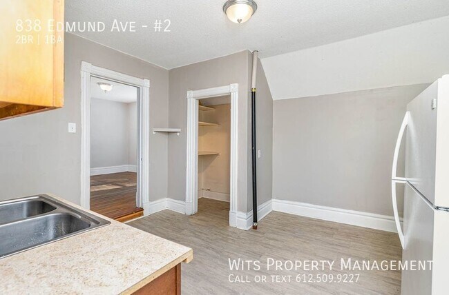 Building Photo - Beautiful 2 Bed 1 Bath in Saint Paul—First...