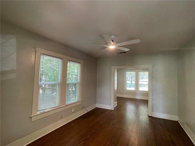 Foto del edificio - 1204 Taylor St