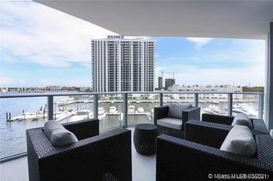 Building Photo - 17301 Biscayne Blvd