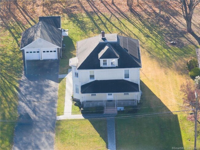 Building Photo - 84 Wilbur St