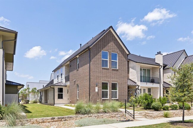 Building Photo - 4412 Tilley St