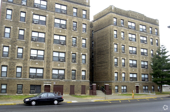 Building Photo - Rosa Parks Apartments