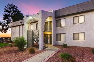 Building Photo - Trails at Harris