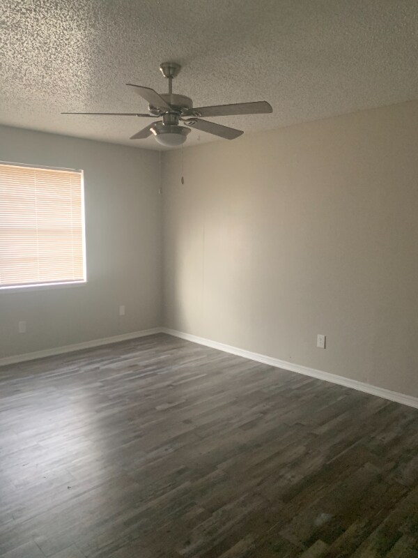 Foto del edificio - 6810 NW 16th St