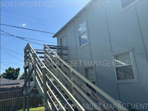 Building Photo - 1840-1842 NW 12th St