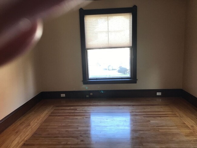 Foto del edificio - 736 Pleasant St