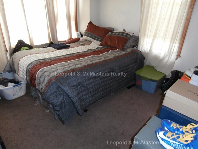 Foto del edificio - 38 Colborne Rd