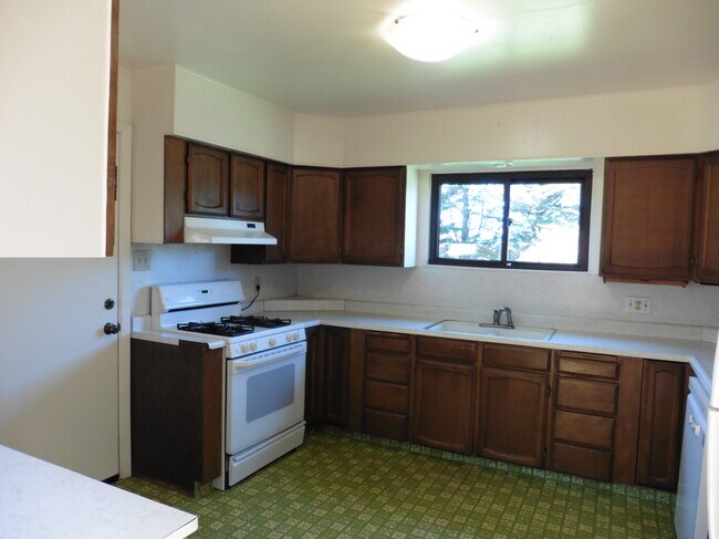 Building Photo - 2948 L K Wood Blvd