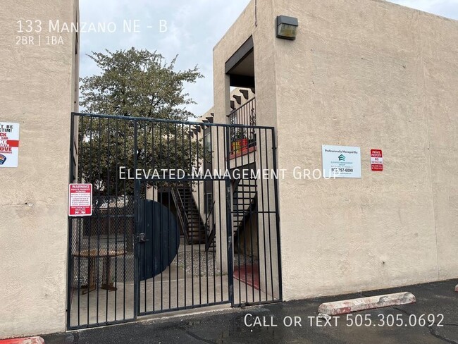 Building Photo - Upstairs! 2 bedroom with Storage.