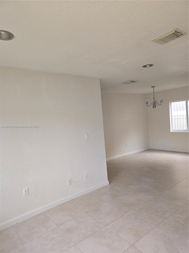 Foto del edificio - 97 NE 59th Terrace