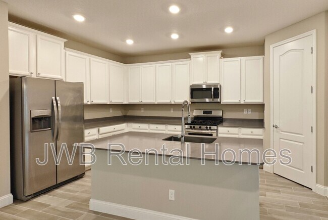 Building Photo - 75 Dade Ct