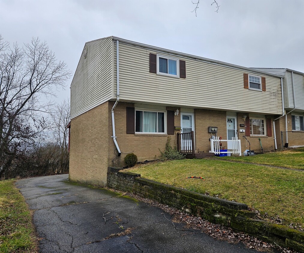 Primary Photo - 1701 Anna Ave