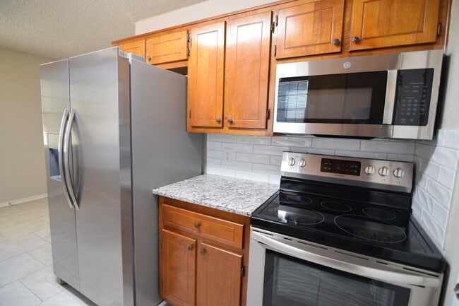 Building Photo - 110 Kiefer Cir