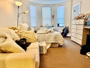 Building Photo - 833-835 Beacon St. Unit 505