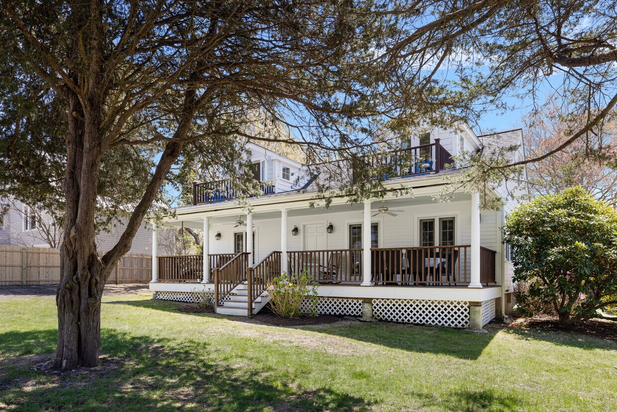 Primary Photo - 153 Hamilton Ave