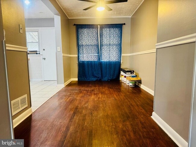 Foto del edificio - 2111 Vailthorn Rd