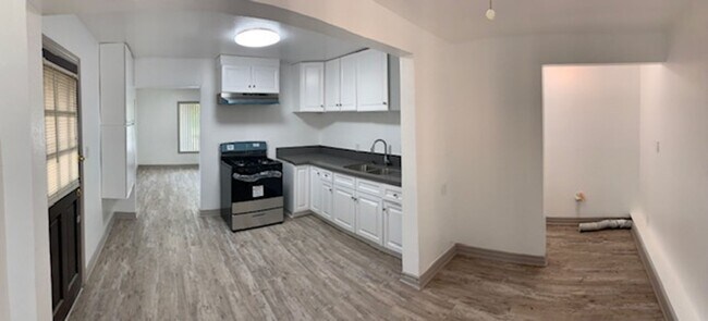 Foto del edificio - Randall Apartments