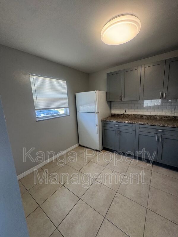 Foto del edificio - 3206 Louisiana Ave