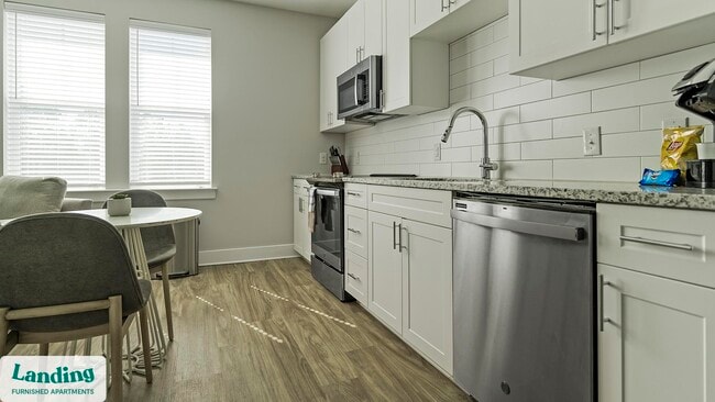 Building Photo - 3005 Chestnut Grv Ln