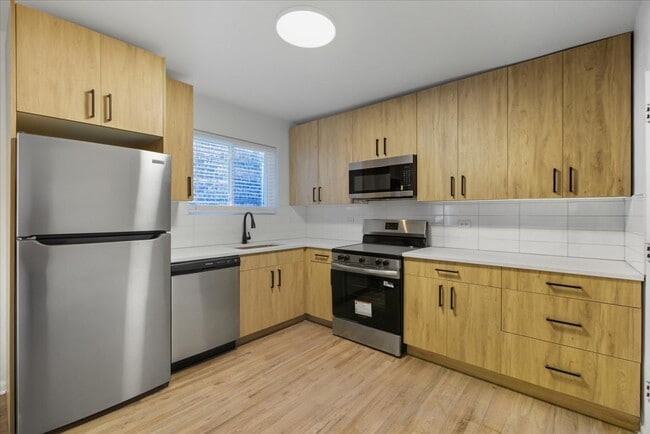 Foto del edificio - 7357 N Winchester Ave