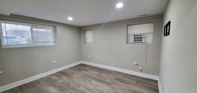 Foto del edificio - 4139 W Fletcher St