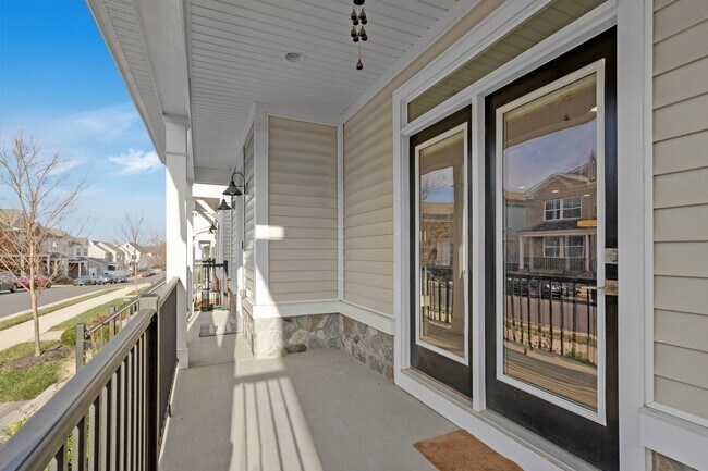 Foto del edificio - 22956 Aurora Vw Dr